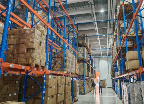 山東蘊(yùn)達(dá)金屬制品 重型貨架廠深耕倉(cāng)儲(chǔ)領(lǐng)域，金屬制品研發(fā)賦能全球工業(yè)升級(jí)